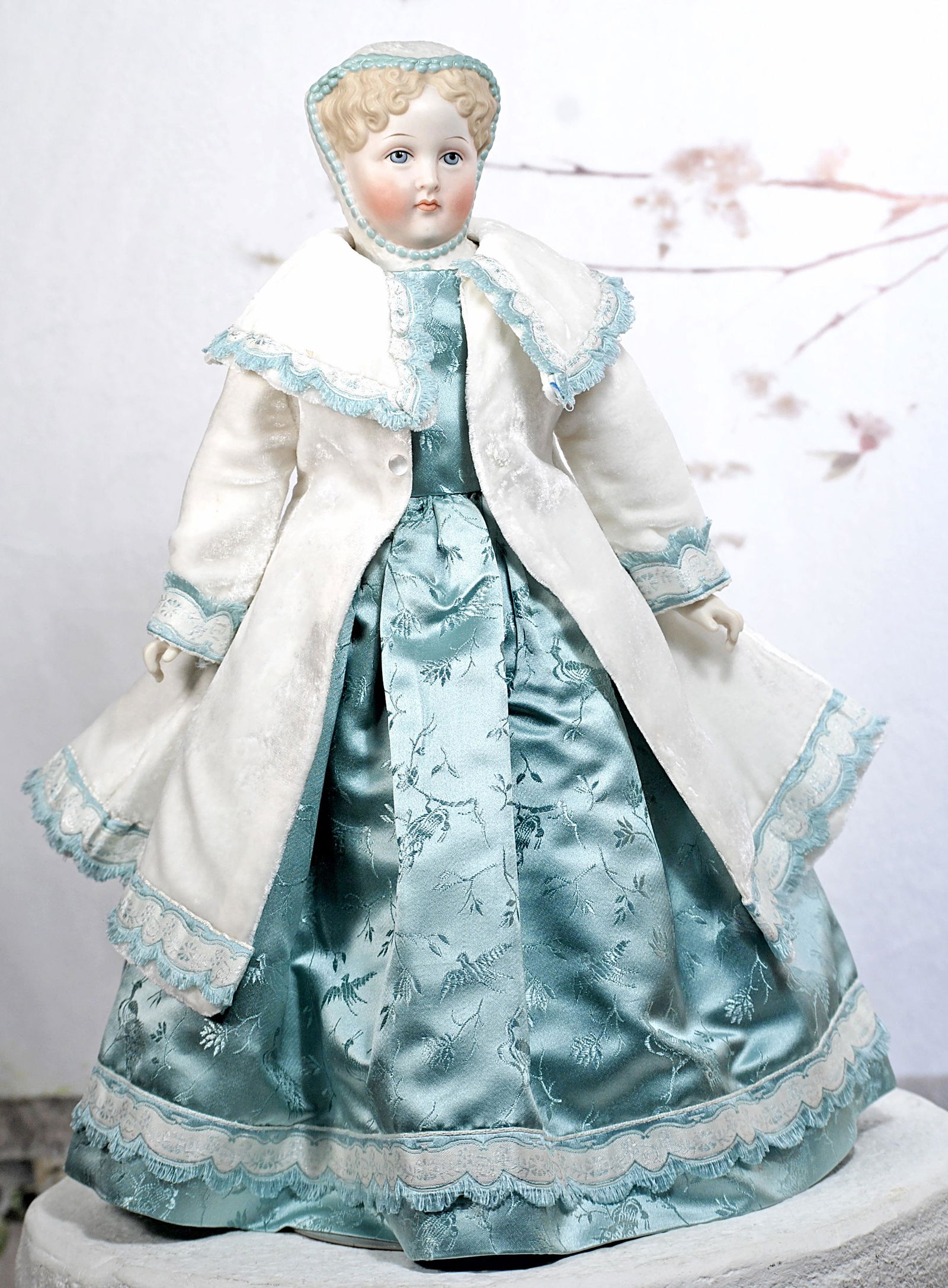 ARTIST BISQUE DOLL WITH SCULPTED BONNET BY PATTI JENE (1 of 2)