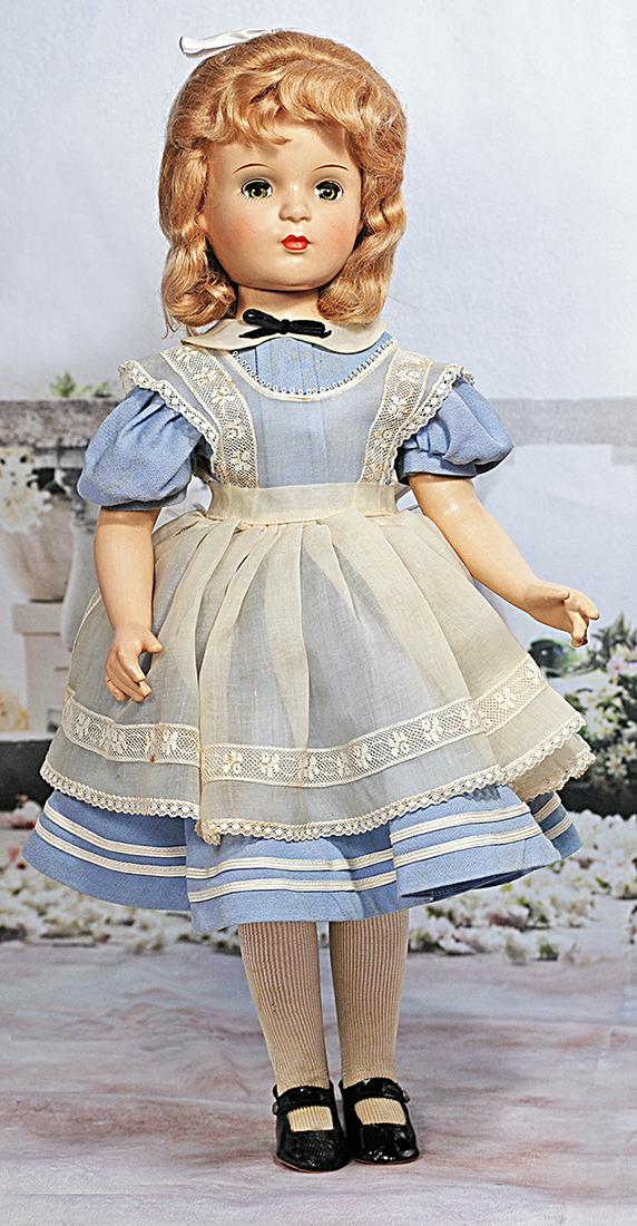 ALEXANDER COMPOSITION “ALICE IN WONDERLAND” (1 of 1)