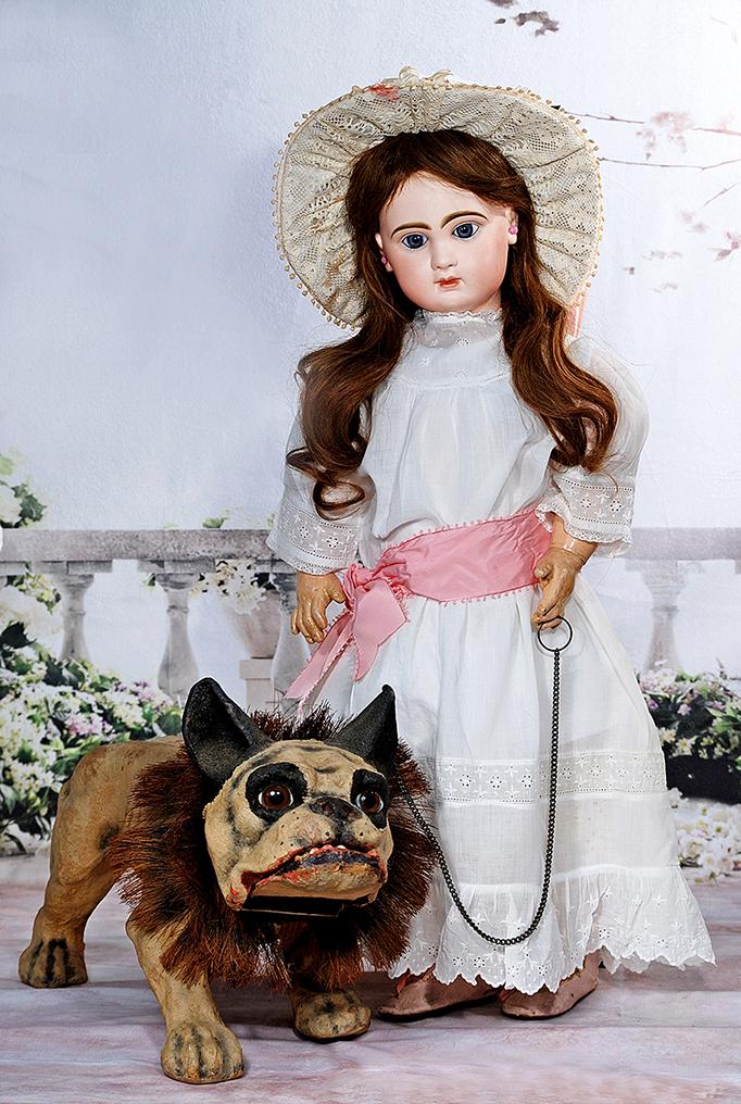 PRETTY FRENCH BISQUE BEBE BY JUMEAU (1 of 2)