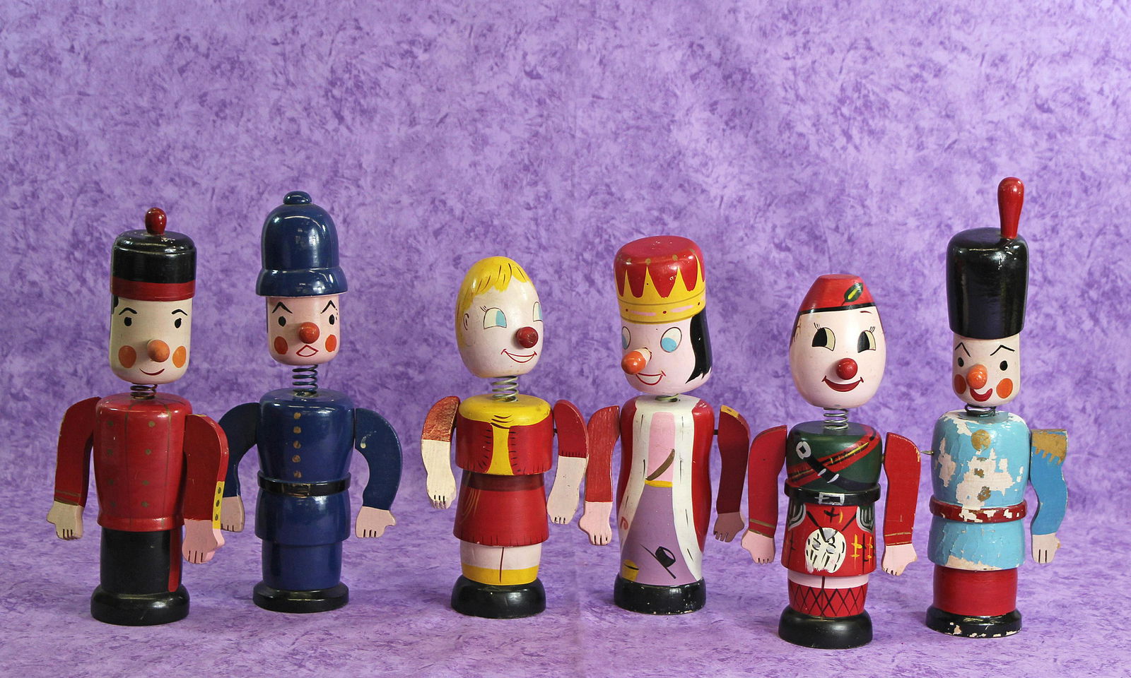 VINTAGE BOBBLEHEAD SOLDIERS, POLICEMAN, ROYALTY BY (1 of 1)