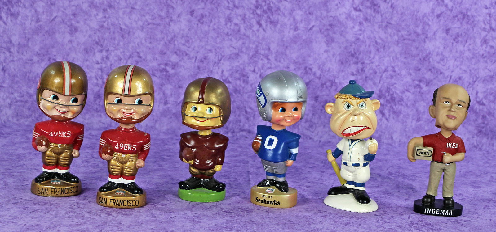 SIX VINTAGE SPORTS BOBBLEHEADS (1 of 1)