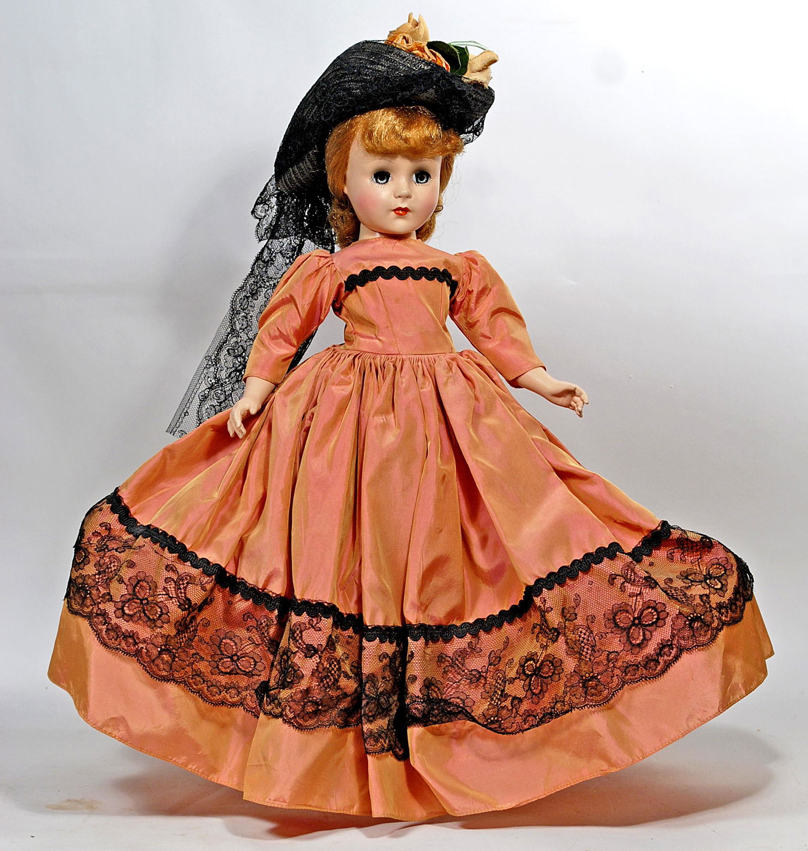 NANCY ANN STYLE SHOW “AFTERNOON TEA” HARD PLASTIC DOLL (1 of 1)