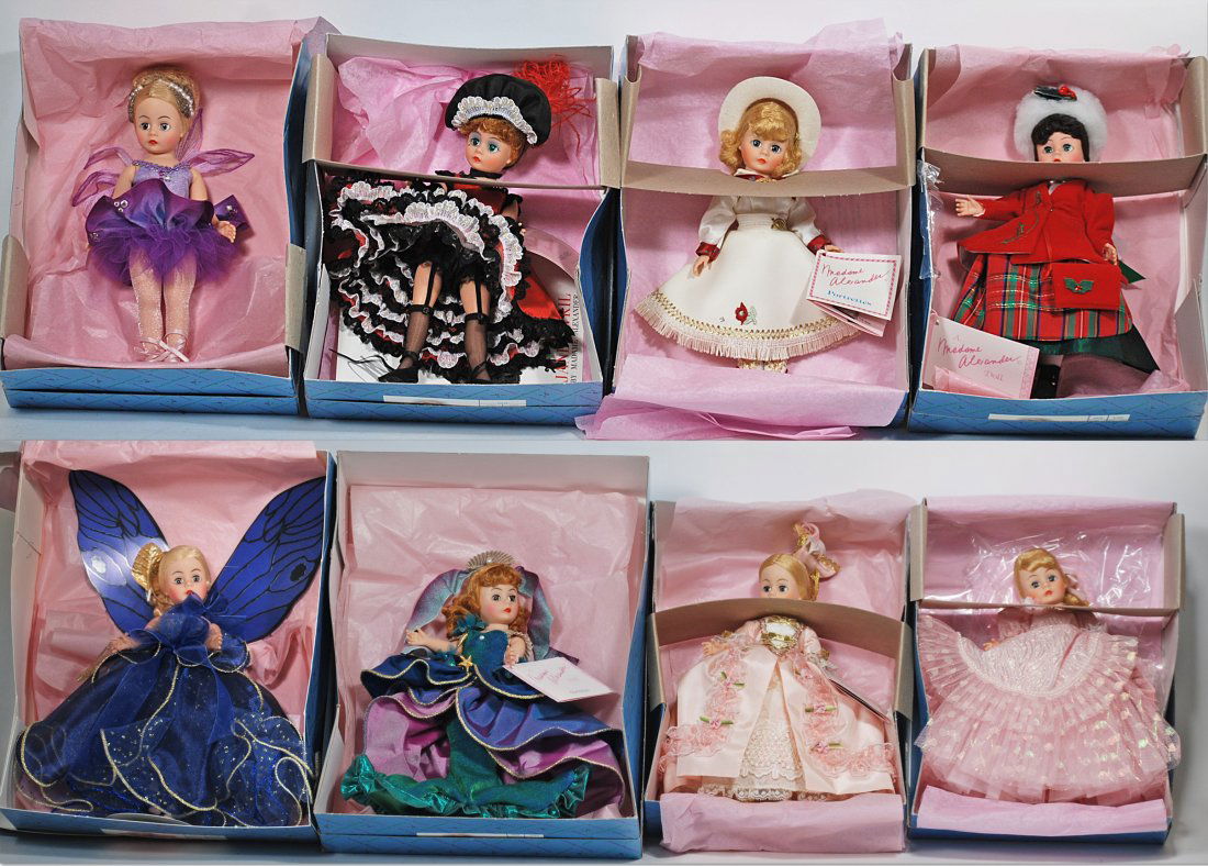 EIGHT ALEXANDER CISSETTE PORTRETTES (1 of 1)