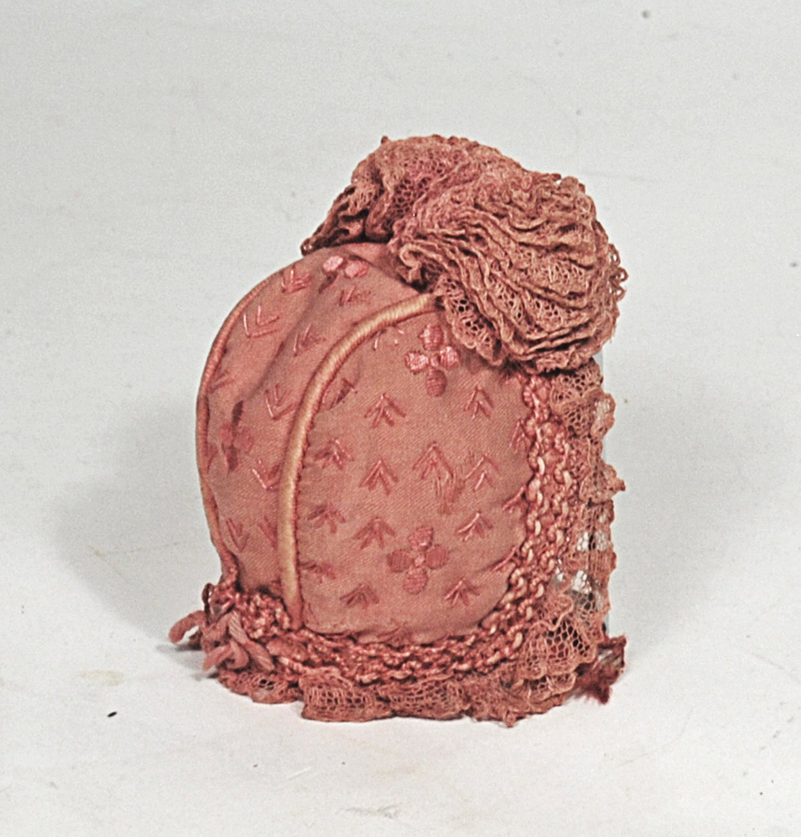 ANTIQUE BONNET FOR FASHION DOLL OR BEBE (1 of 1)