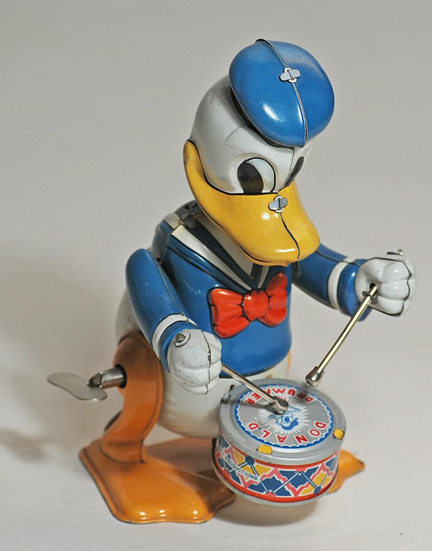TIN WIND-UP "DONALD THE DRUMMER" BY LINE MAR TOYS (1 of 1)