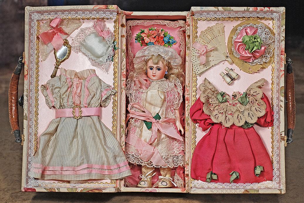 14.  VERY RARE SIZE 0 BISQUE STEINER BEBE IN ORIGINAL (1 of 2)