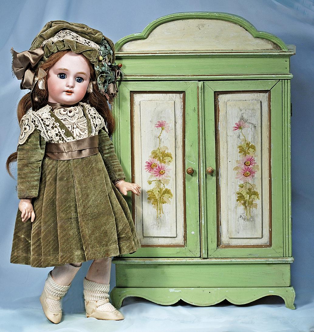 156.  FRENCH DOLL’S ARMOIRE WITH PAINTED DESIGNS. (1 of 2)