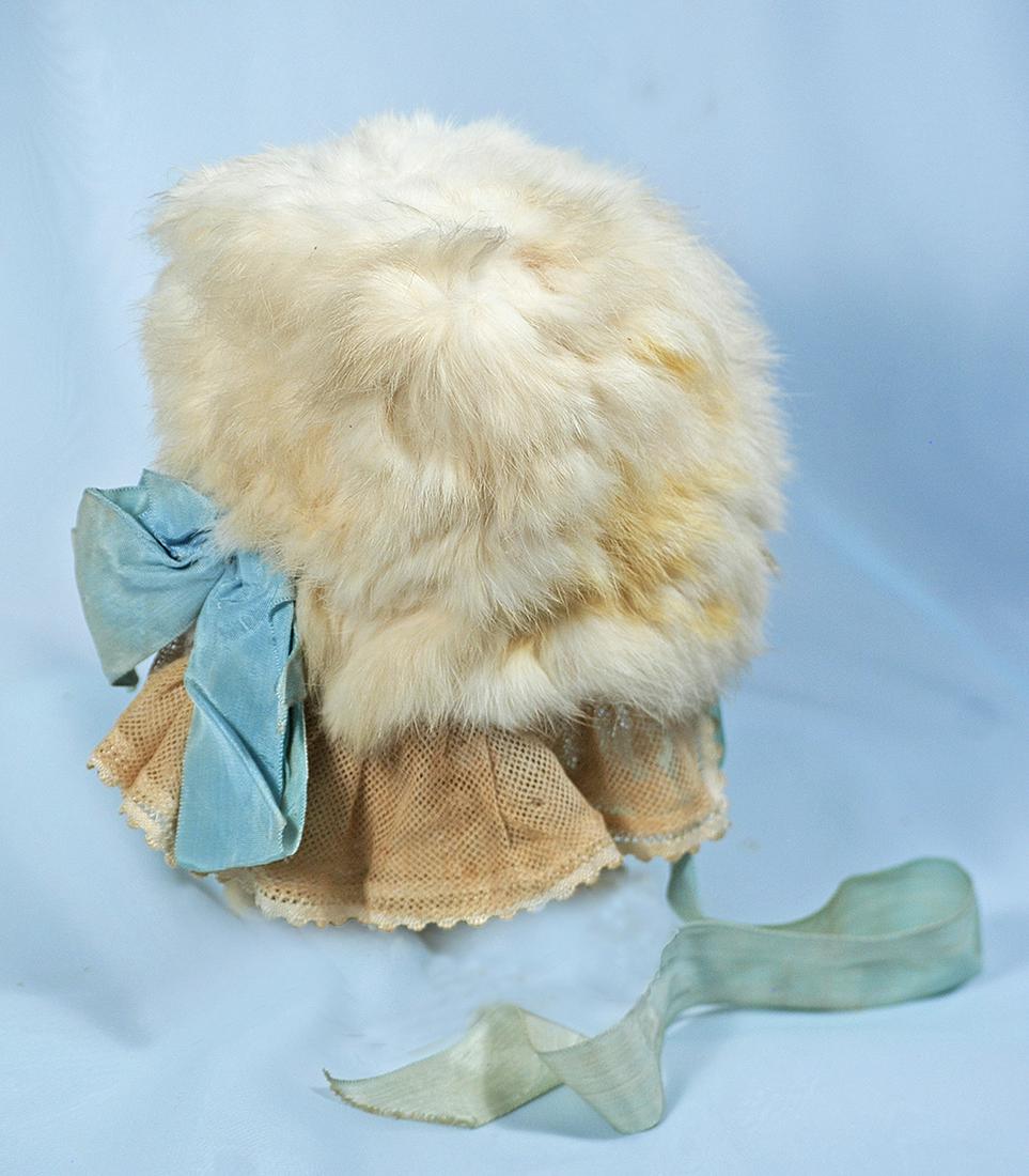 197.  ANTIQUE FUR DOLL BONNET.  White faux ermine fur (1 of 1)