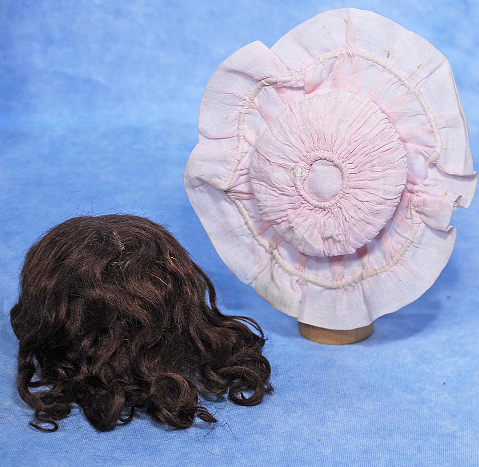 ANTIQUE MOHAIR DOLL WIG (1 of 1)