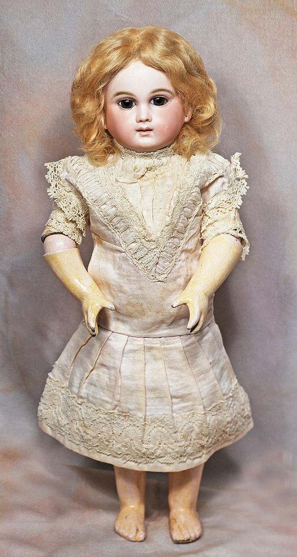 BEAUTIFUL EARLY FRENCH BISQUE BEBE BY SCHMITT & FILS (1 of 2)