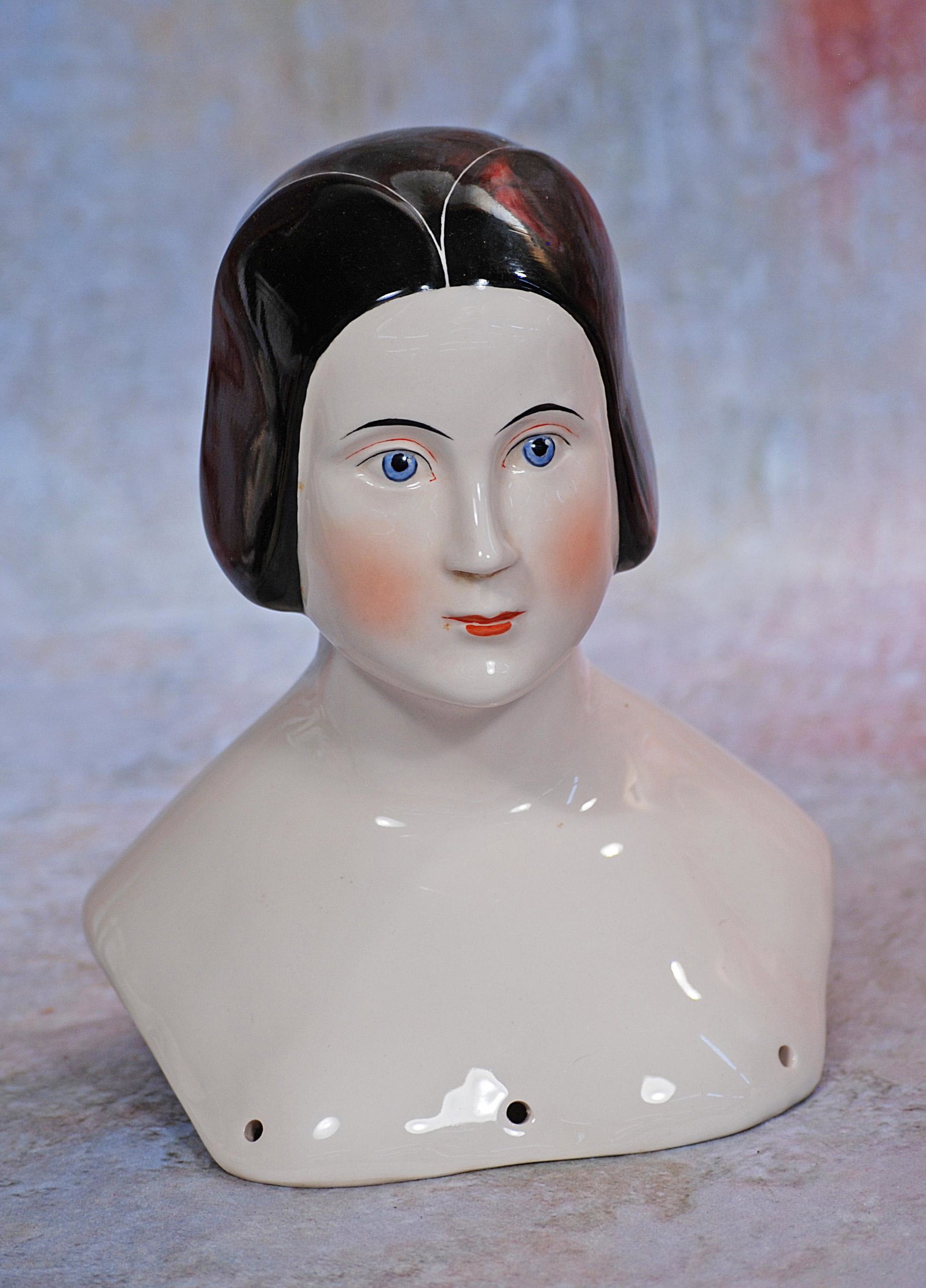 LARGE GERMAN PORCELAIN DOLL HEAD BY ARTIST (1 of 2)