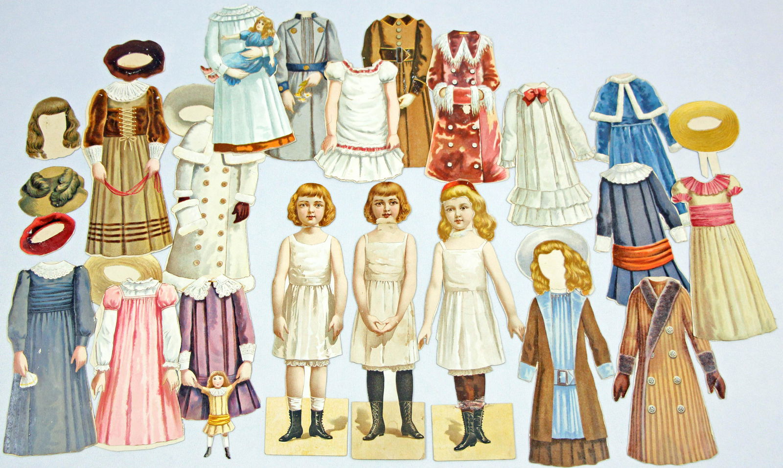THREE ELEGANT "NEW PAPER DOLLS SERIES" BY MCLOUGHLIN, 1892. (1 of 2)