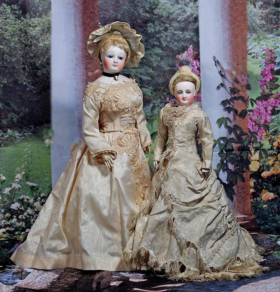 BEAUTIFUL FRENCH BISQUE SMILING POUPEE WITH BISQUE HANDS BY BRU. 13”. Marks: 0. Bisque: BEAUTIFUL FRENCH BISQUE SMILING POUPEE WITH BISQUE HANDS BY BRU. 13”. Marks: 0. Bisque swivel head on bisque shoulderplate, blue almond-shaped paperweight eyes, dark eyeliner, painted lashes, fe