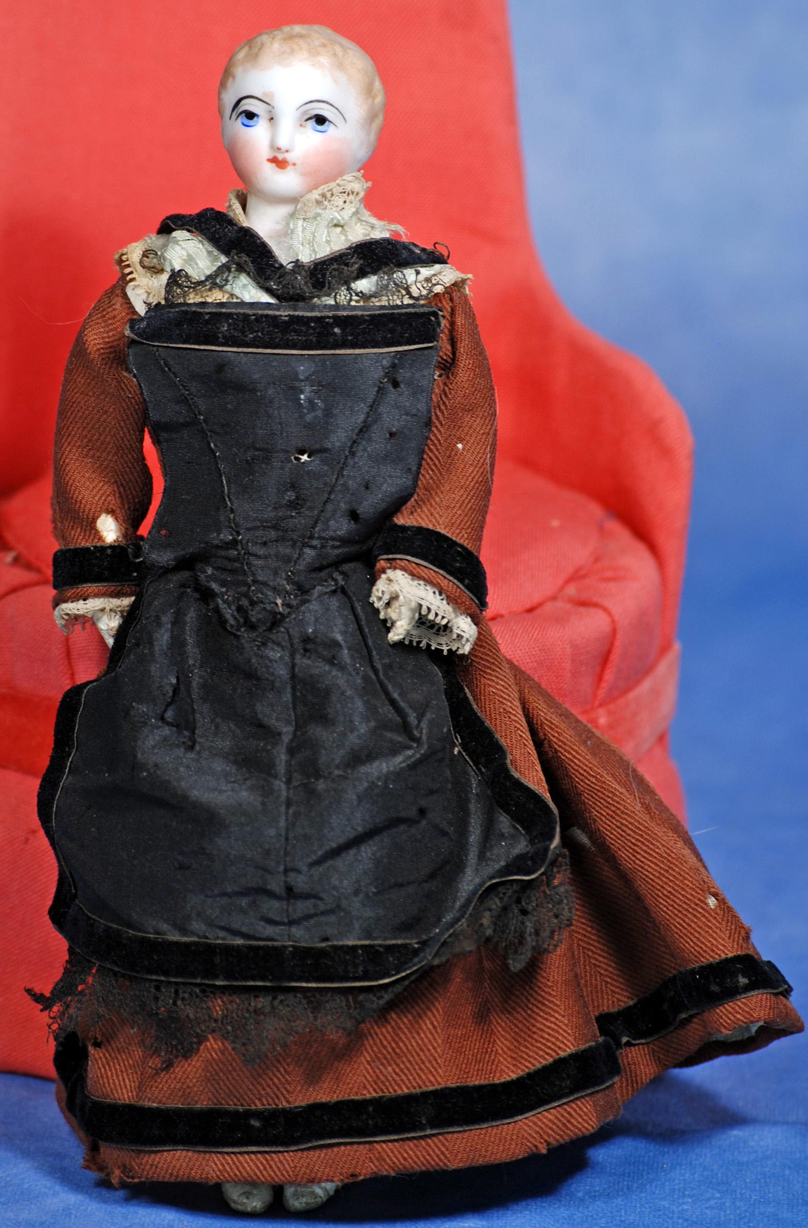 TINY FRENCH BISQUE POUPEE BY BARROIS.  8 ½”.  Bisque solid-dome shoulderhead, sculpted (1 of 1)