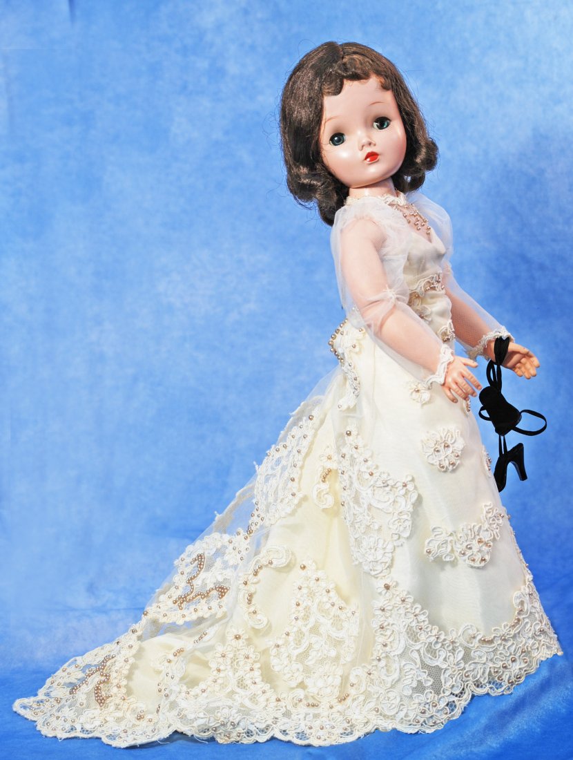 ALEXANDER HARD PLASTIC CISSY IN WEDDING GOWN (1 of 1)