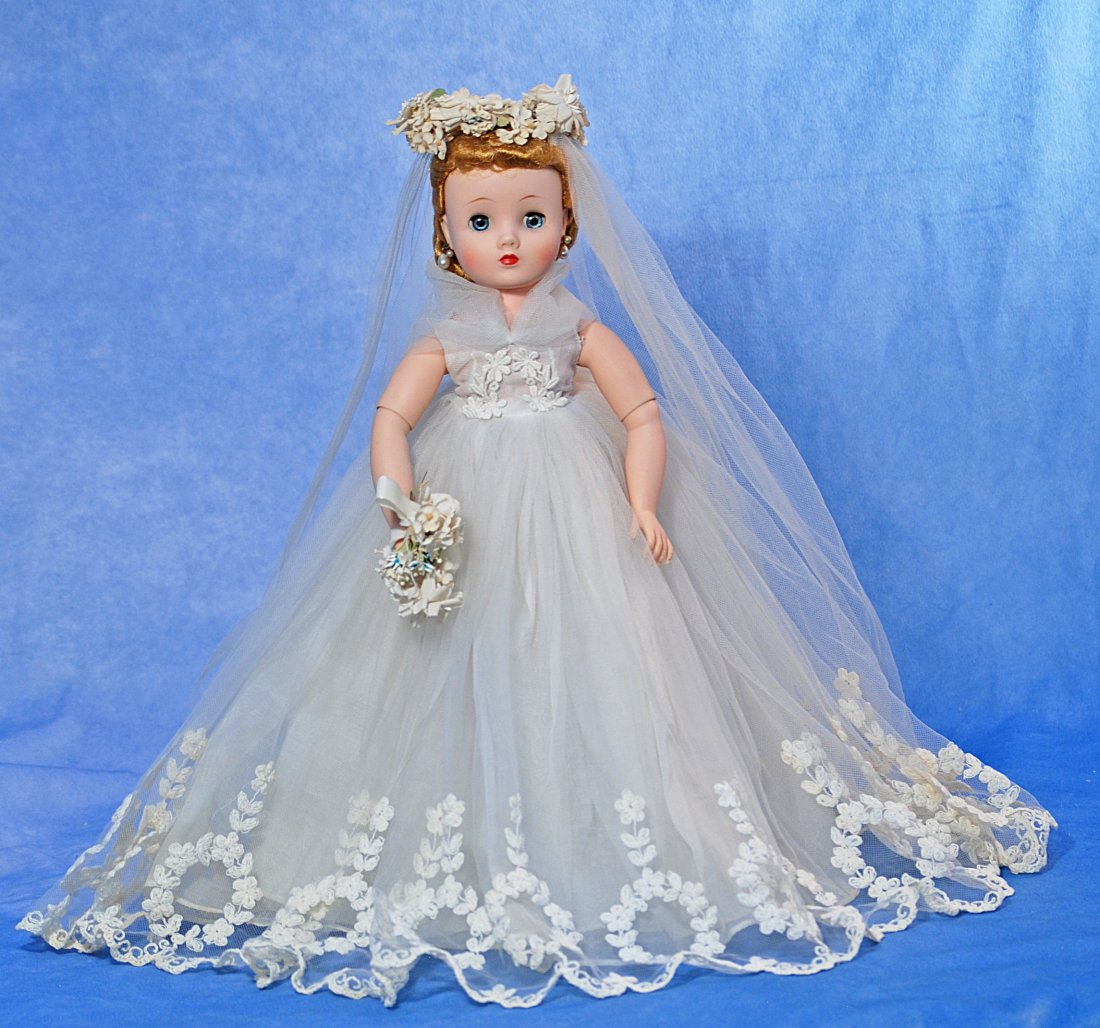 ALEXANDER ELISE IN BRIDAL WREATH ENSEMBLE. (1 of 1)