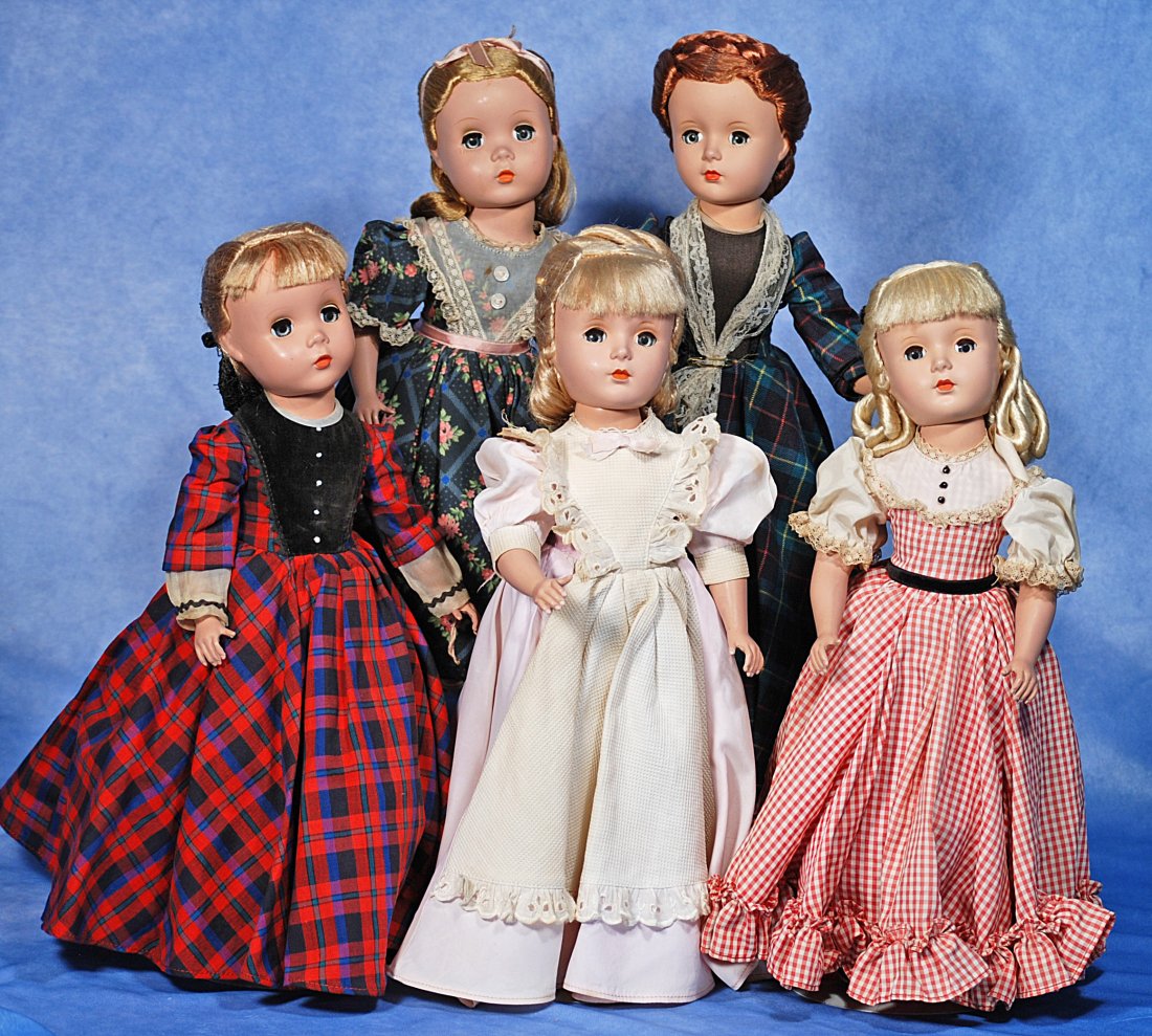 SET OF HARD PLASTIC ALEXANDER LITTLE WOMEN (1 of 1)