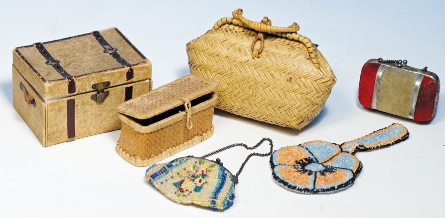 THREE ANTIQUE DOLL PURSES. Includes: 3” beaded pu: THREE ANTIQUE DOLL PURSES. Includes: 3” beaded purse with multi-color beaded design, blue cotton lining, metal frame and chain; 6” beaded bag in circular shape with scalloped edges and beaded hand