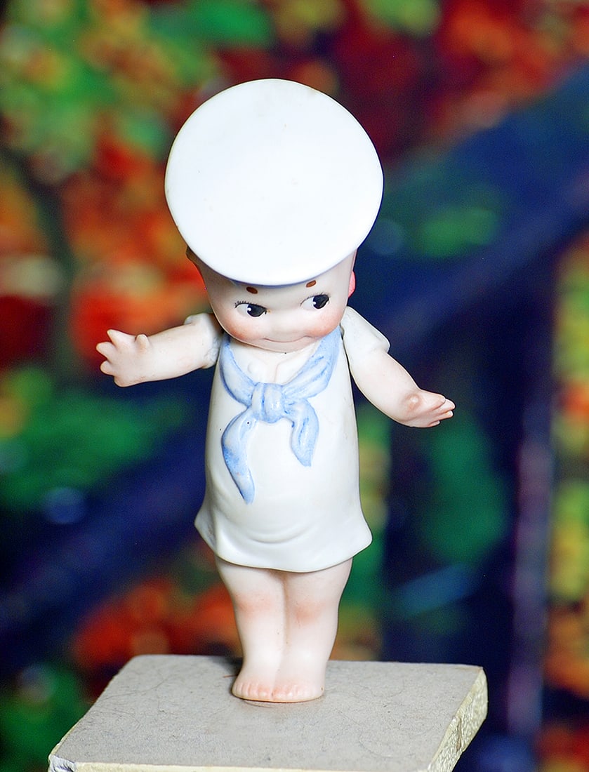 GERMAN BISQUE KEWPIE SAILOR.  5”.  Marks: O’Neill (foot).  All-bisque Kewpie with (1 of 1)
