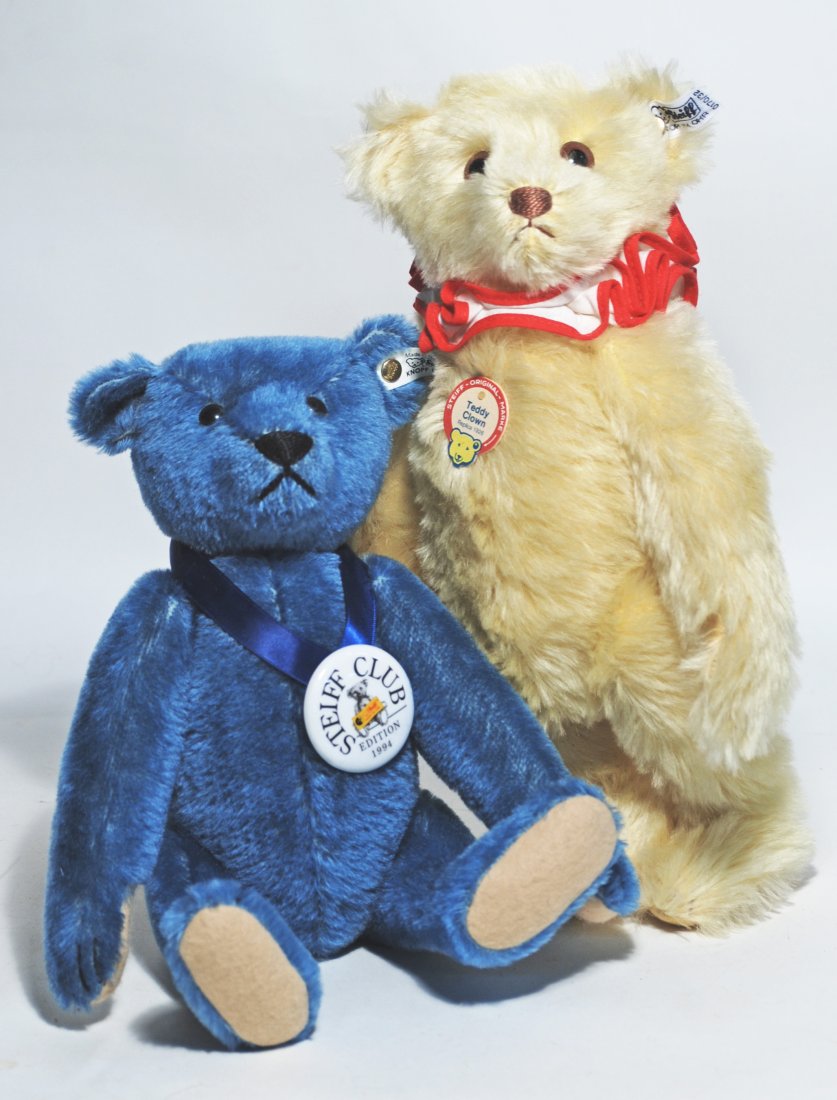 TWO STEIFF TEDDY BEARS (1 of 1)