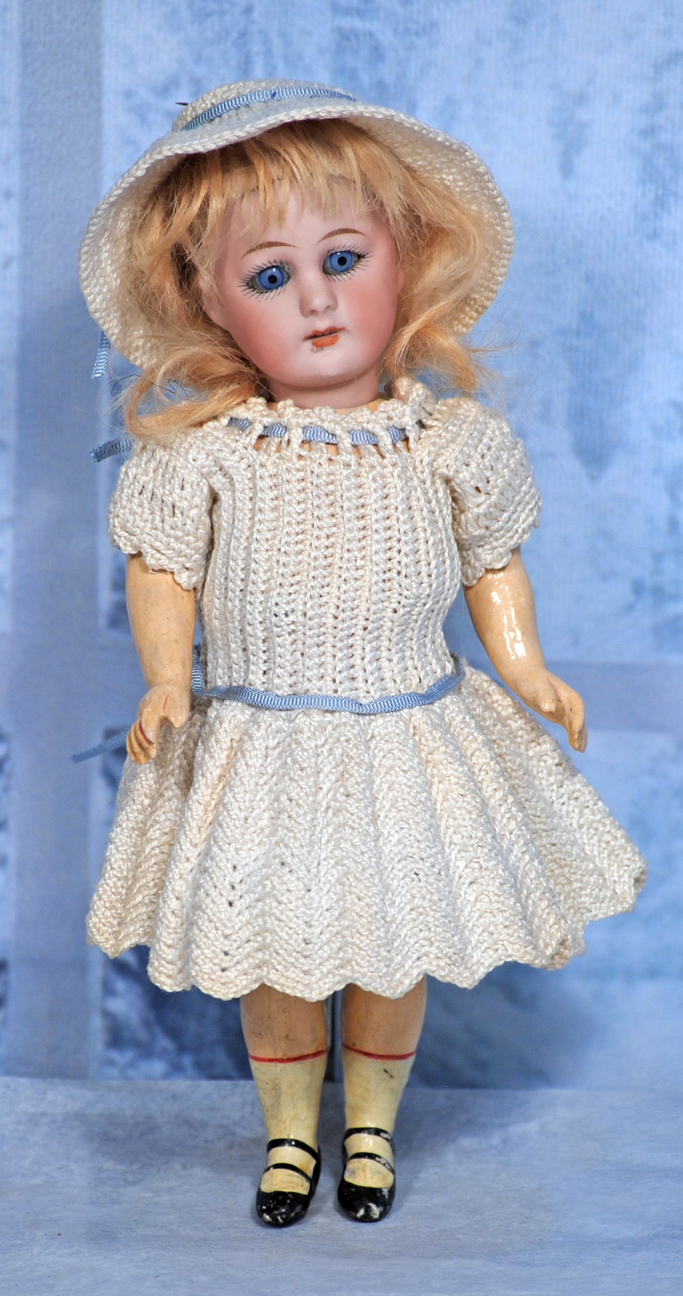 PETITE GERMAN BISQUE CHILD BY SIMON AND HALBIG 7”: 7” Marks 1078, Simon & Halbig S & H Germany Bisque socket head, blue sleep eyes, painted lashes, tape