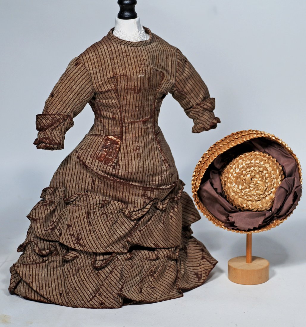 ANTIQUE DOLL DRESS AND BONNET (1 of 1)
