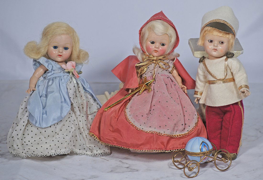 THREE VOGUE GINNY DOLLS FROM CINDERELLA GROUP. (1 of 1)
