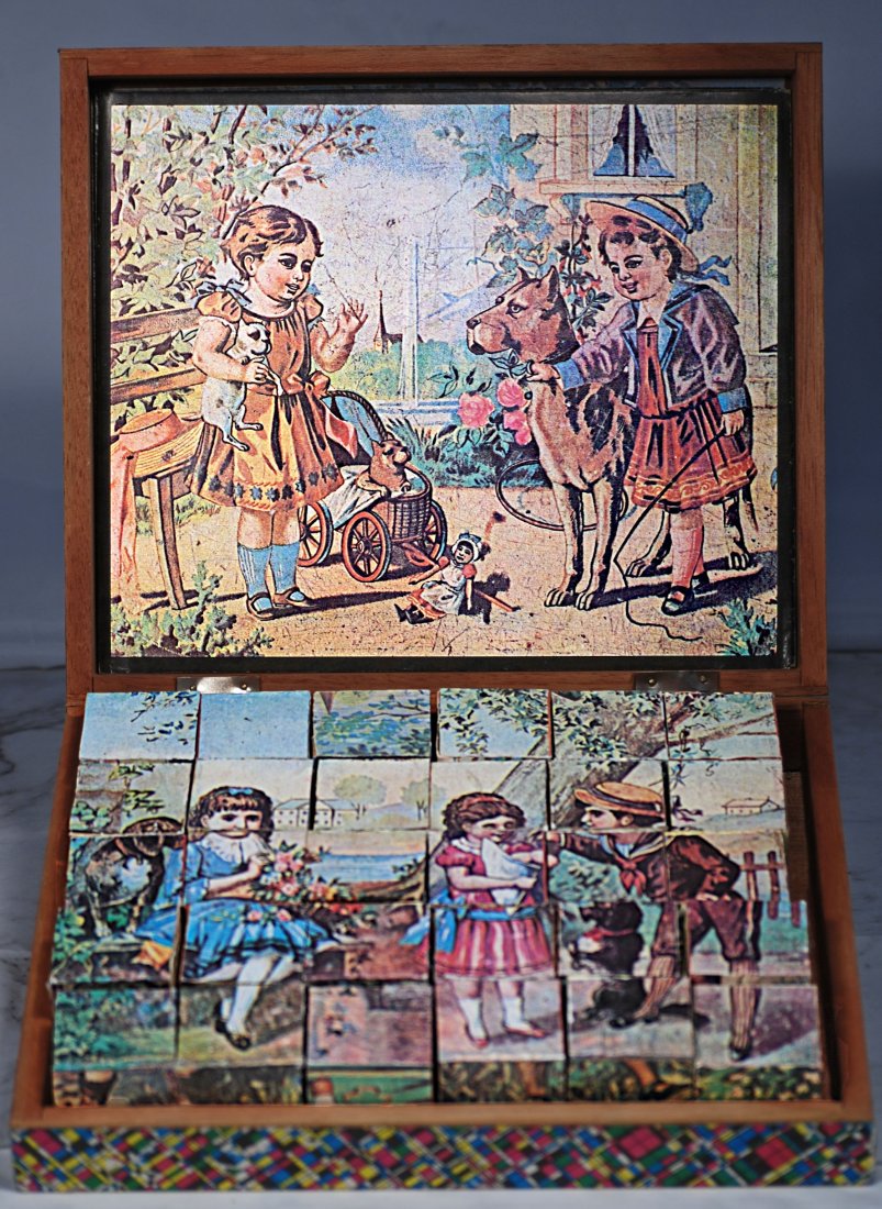 VINTAGE LITHOGAPHED WOODEN PUZZLE BLOCK SET IN ORIGINAL BOX. (1 of 1)