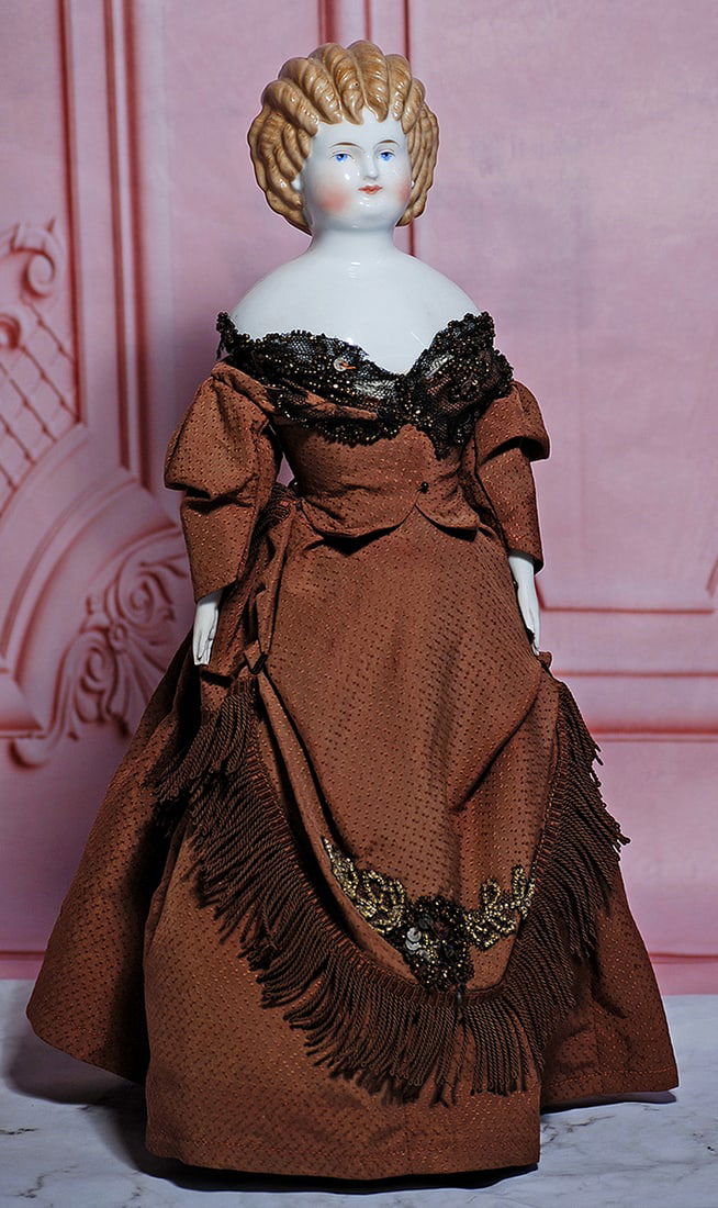 GERMAN PORCELAIN LADY WITH SPILL CURL COIFFURE AND RARE BROWN HAIR (1 of 2)