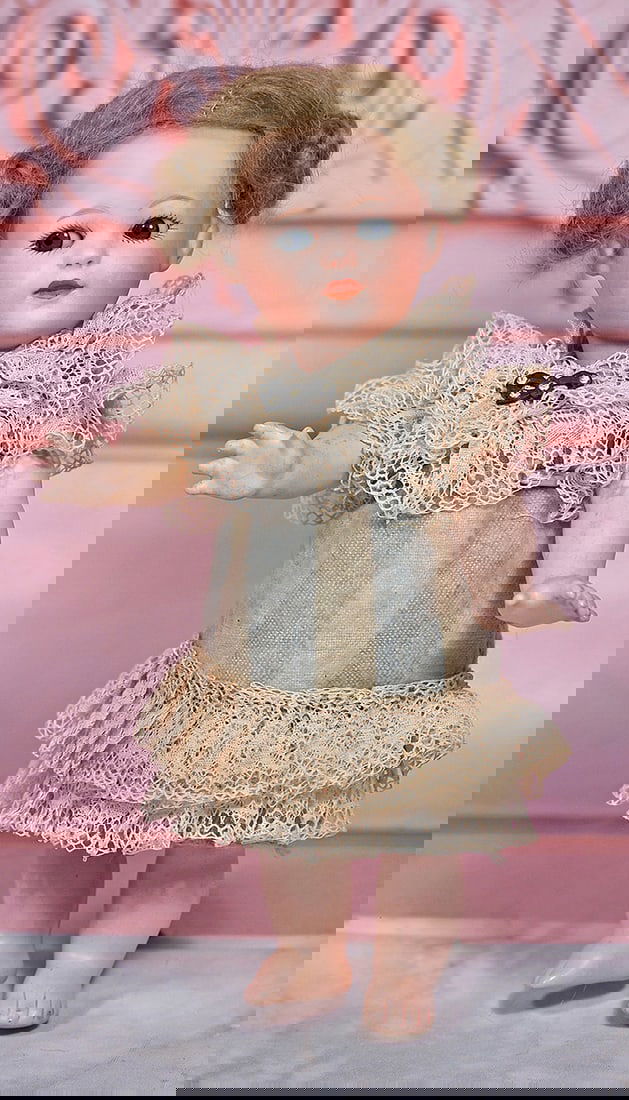 GERMAN BISQUE GOOGLY-EYED CHARACTER (1 of 1)