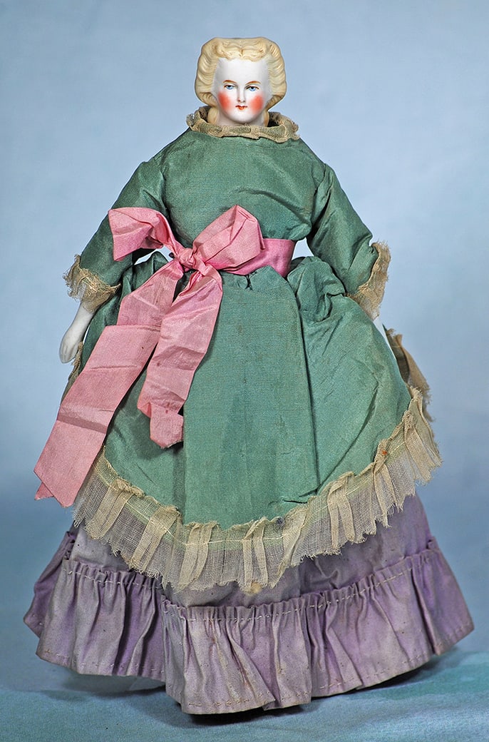 PETITE GERMAN BISQUE LADY (1 of 2)