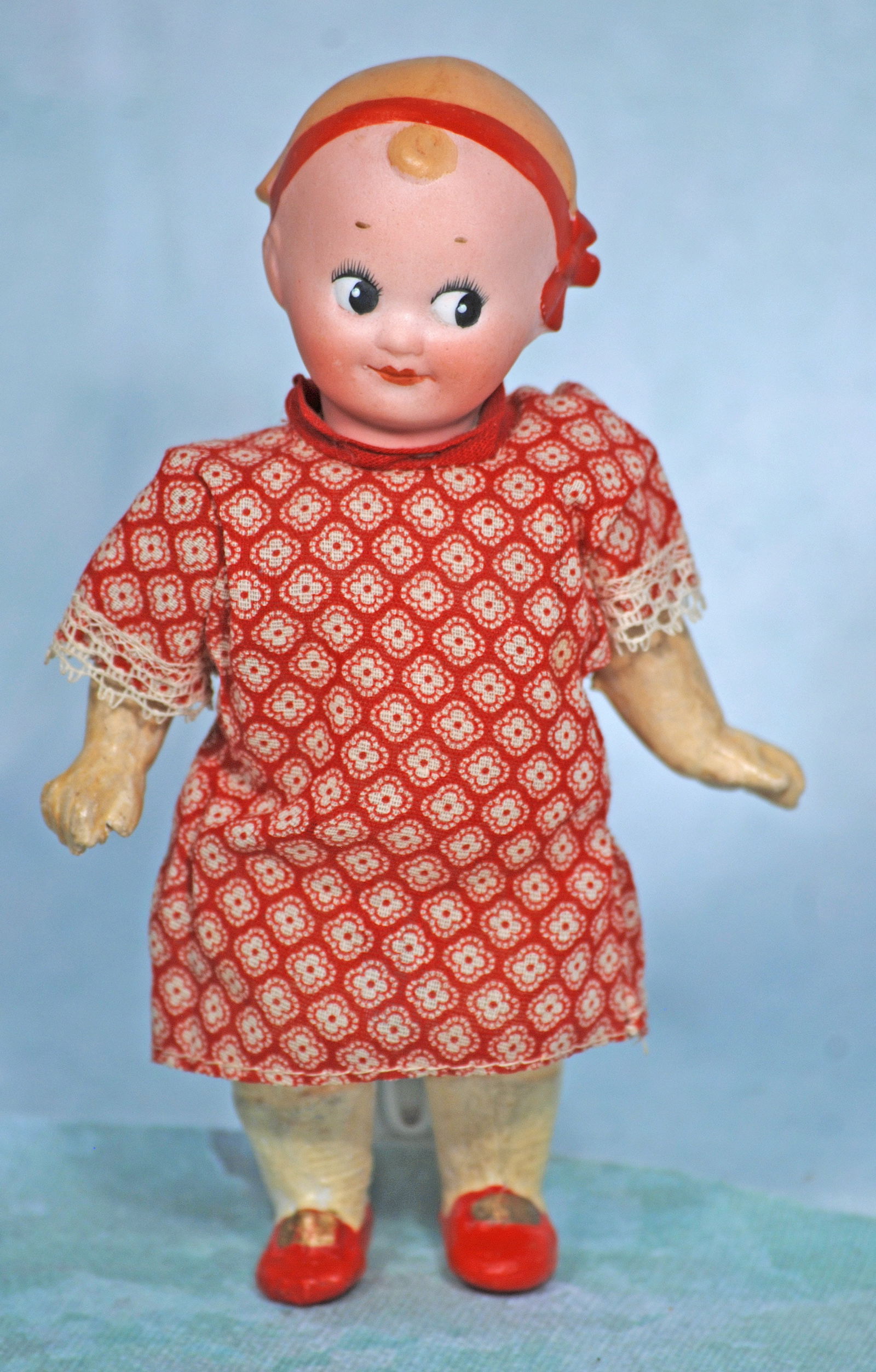 GERMAN BISQUE GOOLGY-EYED DOLL BY GOEBEL WITH RED HAIR BAND (1 of 1)