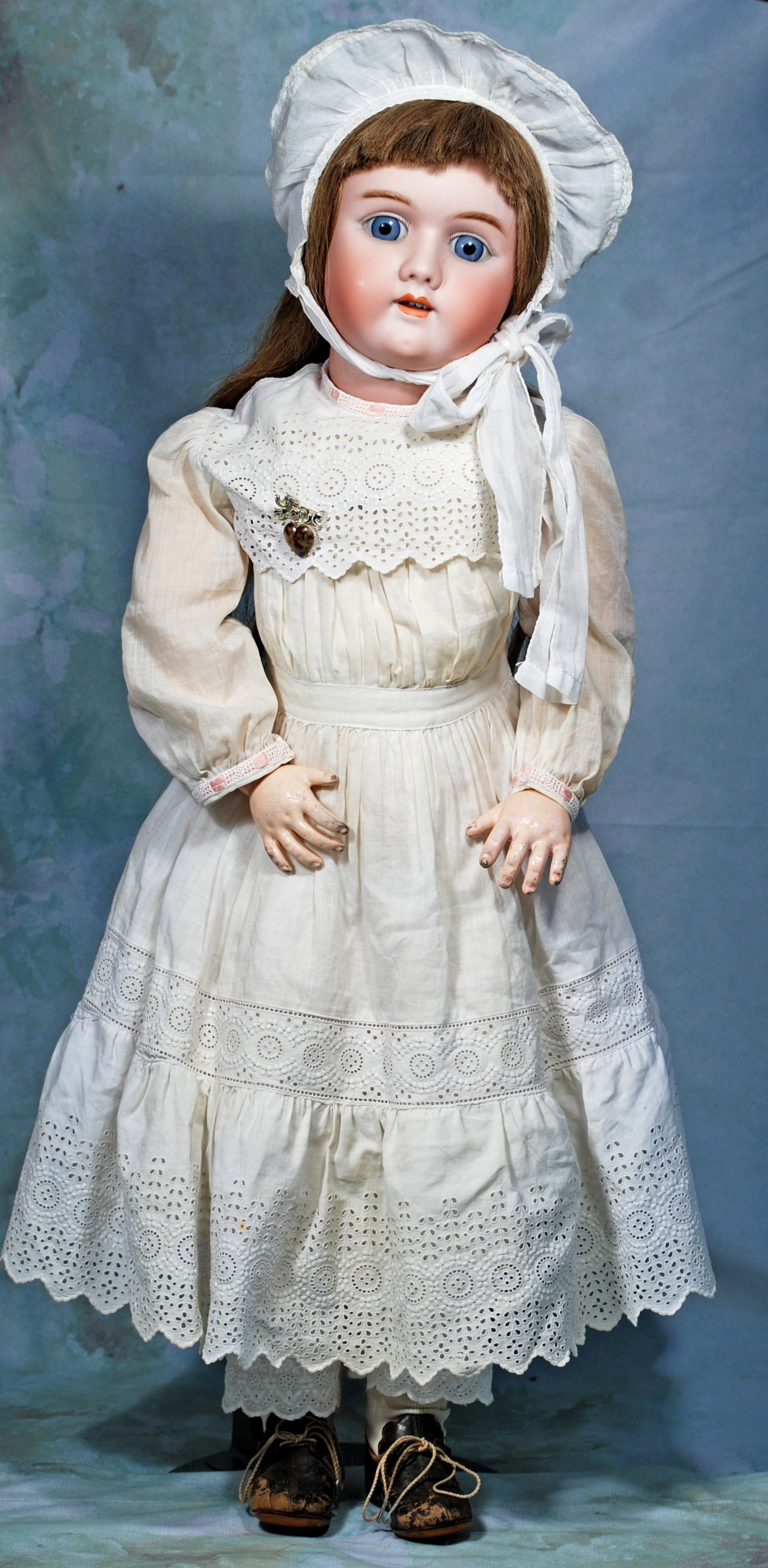 LARGE HANDWERCK, MODEL 109, GERMAN BISQUE CHILD.: 138. LARGE HANDWERCK, MODEL 109, GERMAN BISQUE CHILD. 30”. Marks: Handwerck 109, Dep 15. Bisque socket head, blue sleep eyes, painted lashes, feathered brows, pierced ears, open mouth, accented