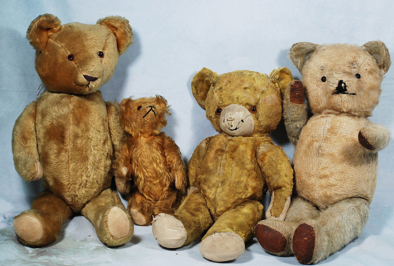 FOUR TEDDY BEARS (1 of 1)