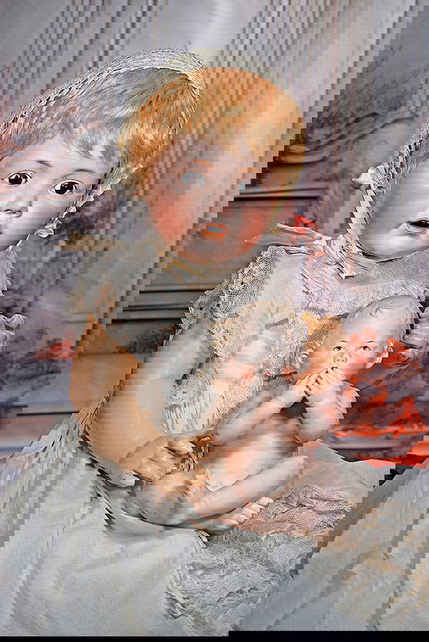 GERMAN BISQUE CHARACTER ìHILDAî IN RARE LIFE-SIZE.: GERMAN BISQUE CHARACTER ìHILDAî IN RARE LIFE-SIZE. 23". Marks: G. made in Germany 20, JDK 237 Ges. Gesch. N. 1070. Bisque socket head, brown sleep eyes, painted lashes, eyeliner, feathered brows, op