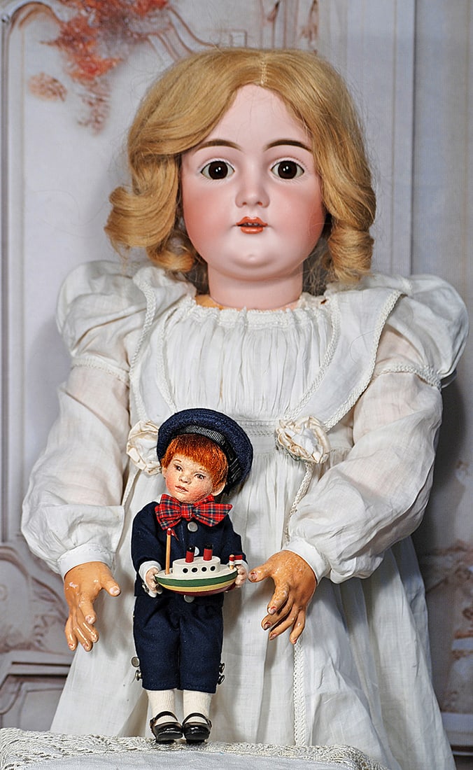 R. JOHN WRIGHT CAPTAIN COREY FROM "A TIME TO REMEMBER SERIES".: R. JOHN WRIGHT ìCAPTAIN COREYî FROM A TIME TO REMEMBER SERIES. 7 1/2". All felt doll with swivel head, pressed and painted facial features, brown eyes, painted upper lashes, one stroke brows, closed