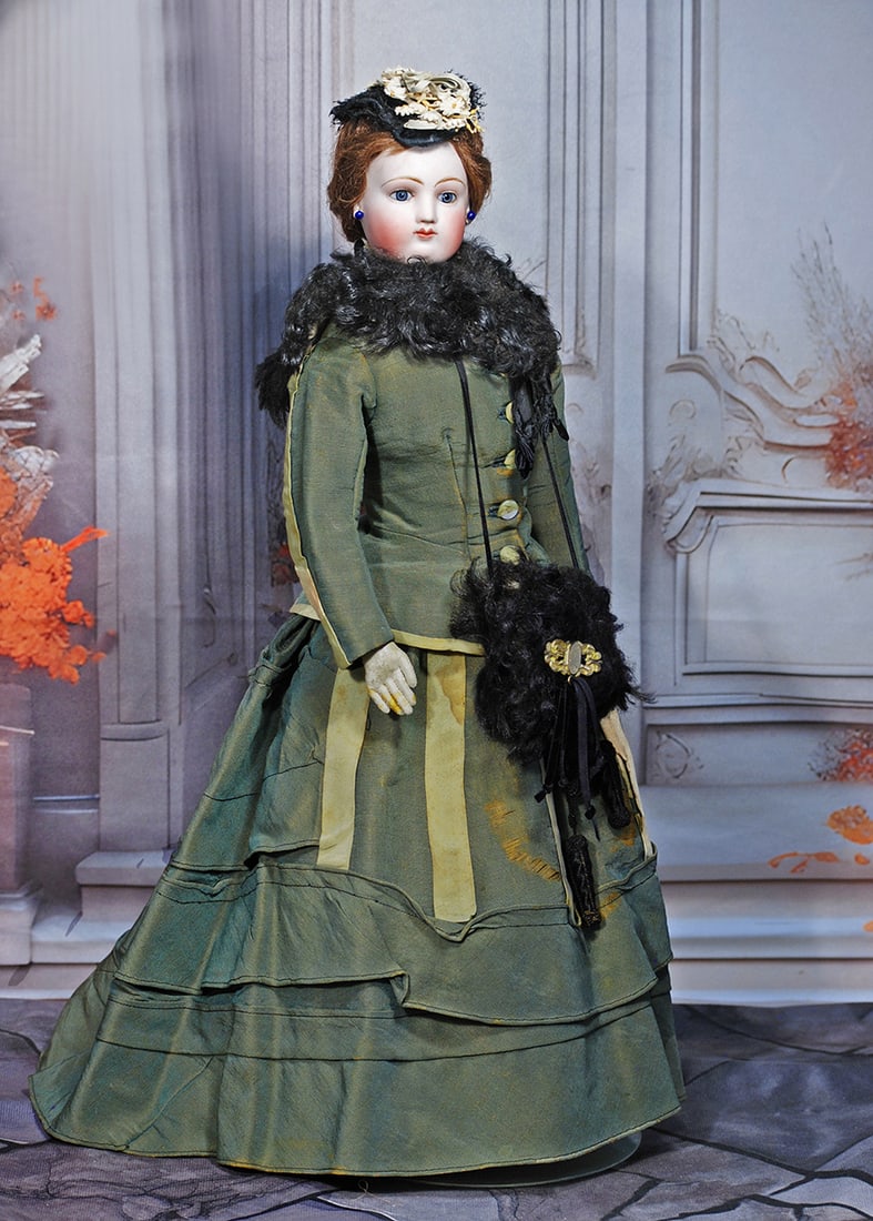 FRENCH BISQUE POUPEE IN ANTIQUE GOWN. (1 of 2)