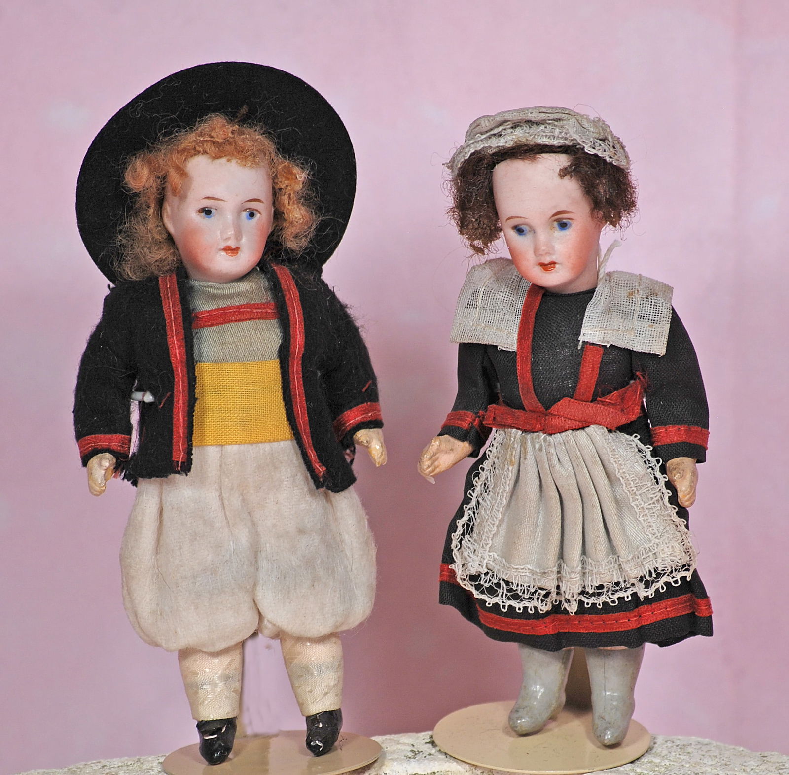 PAIR OF ALL-ORIGINAL MINIATURE BISQUE DOLLS. (1 of 1)