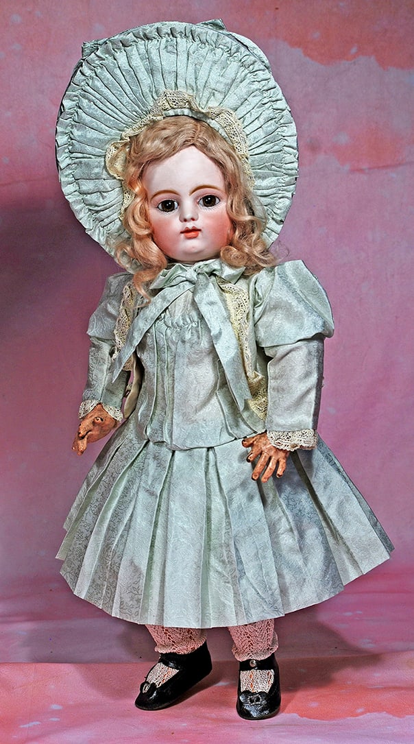 VERY BEAUTIFUL FRENCH BISQUE, EARLY BLOCK LETTER BEBE, BY GAULTHIER. (1 of 2)