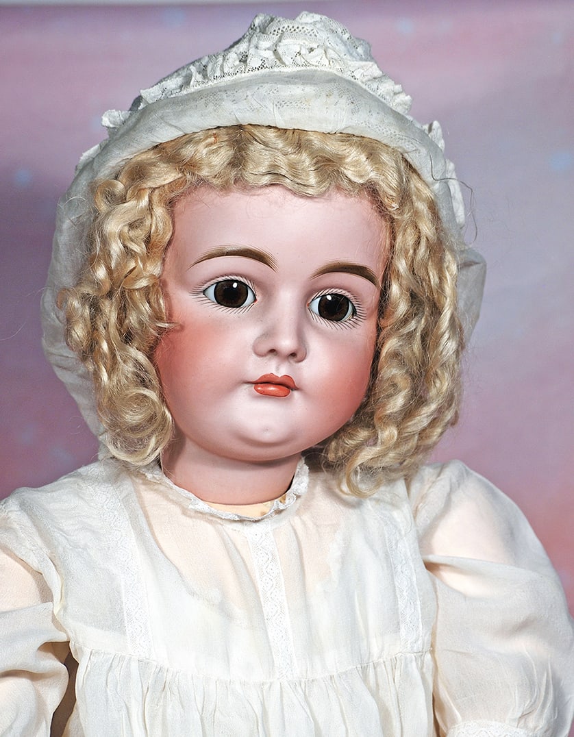 RARE KESTNER CLOSED MOUTH CHILD, 128, WITH ORIGINAL WIG (1 of 2)