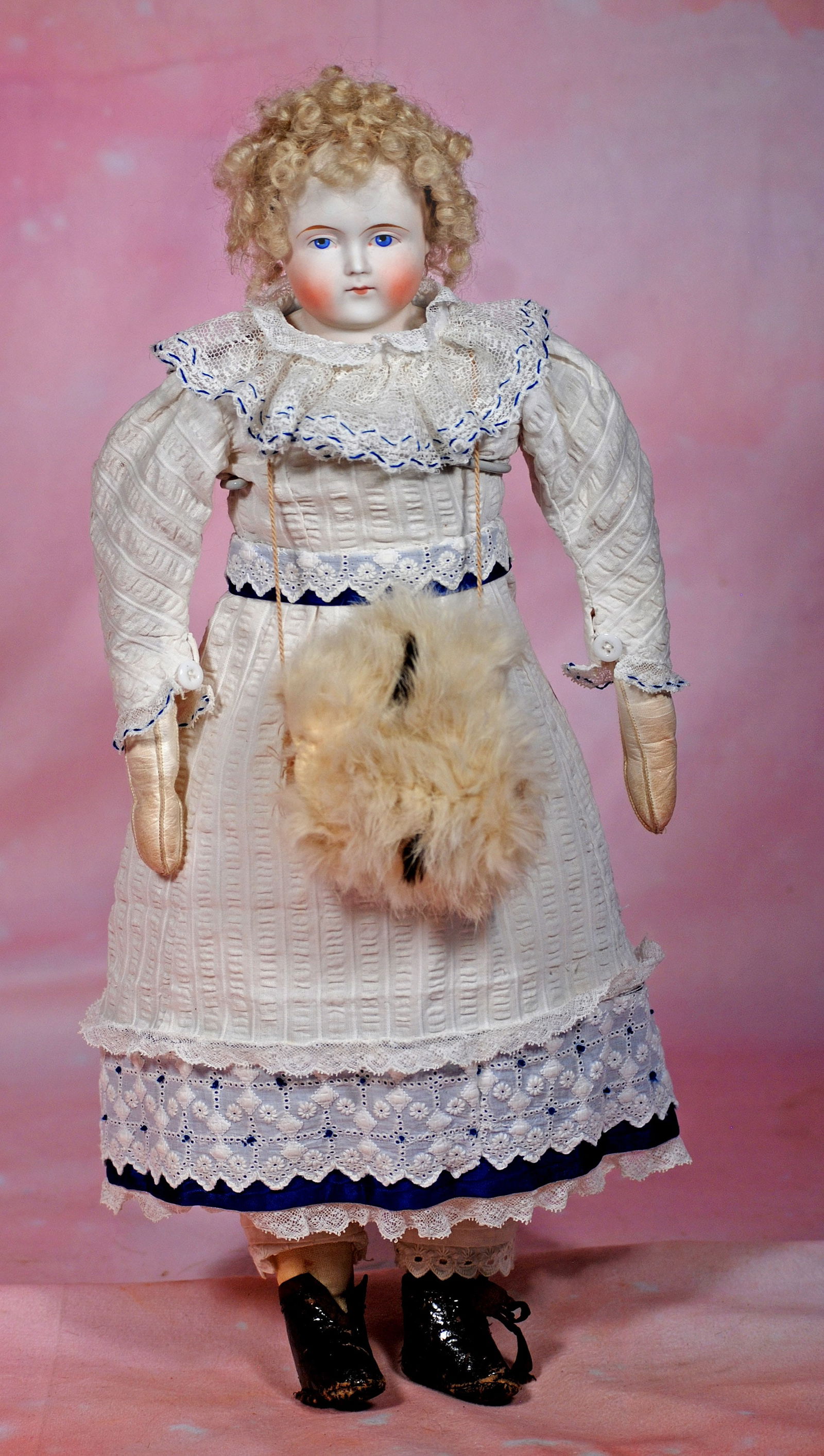 Bisque Dolls & Action Figures for Sale at Auction