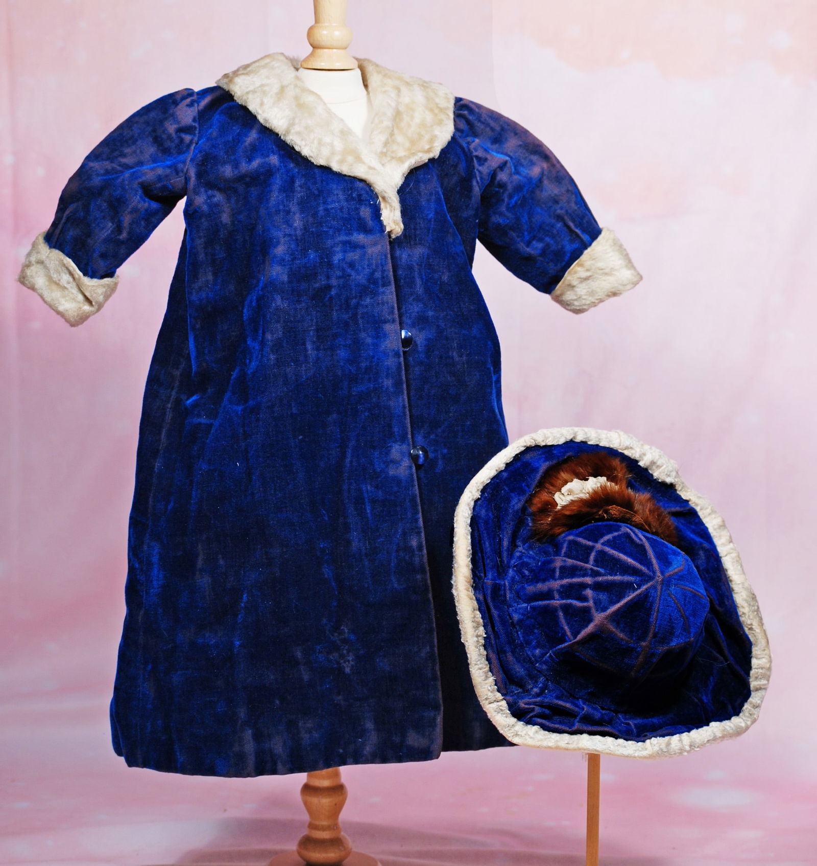 DOLL COAT WITH MATCHING HAT. (1 of 1)