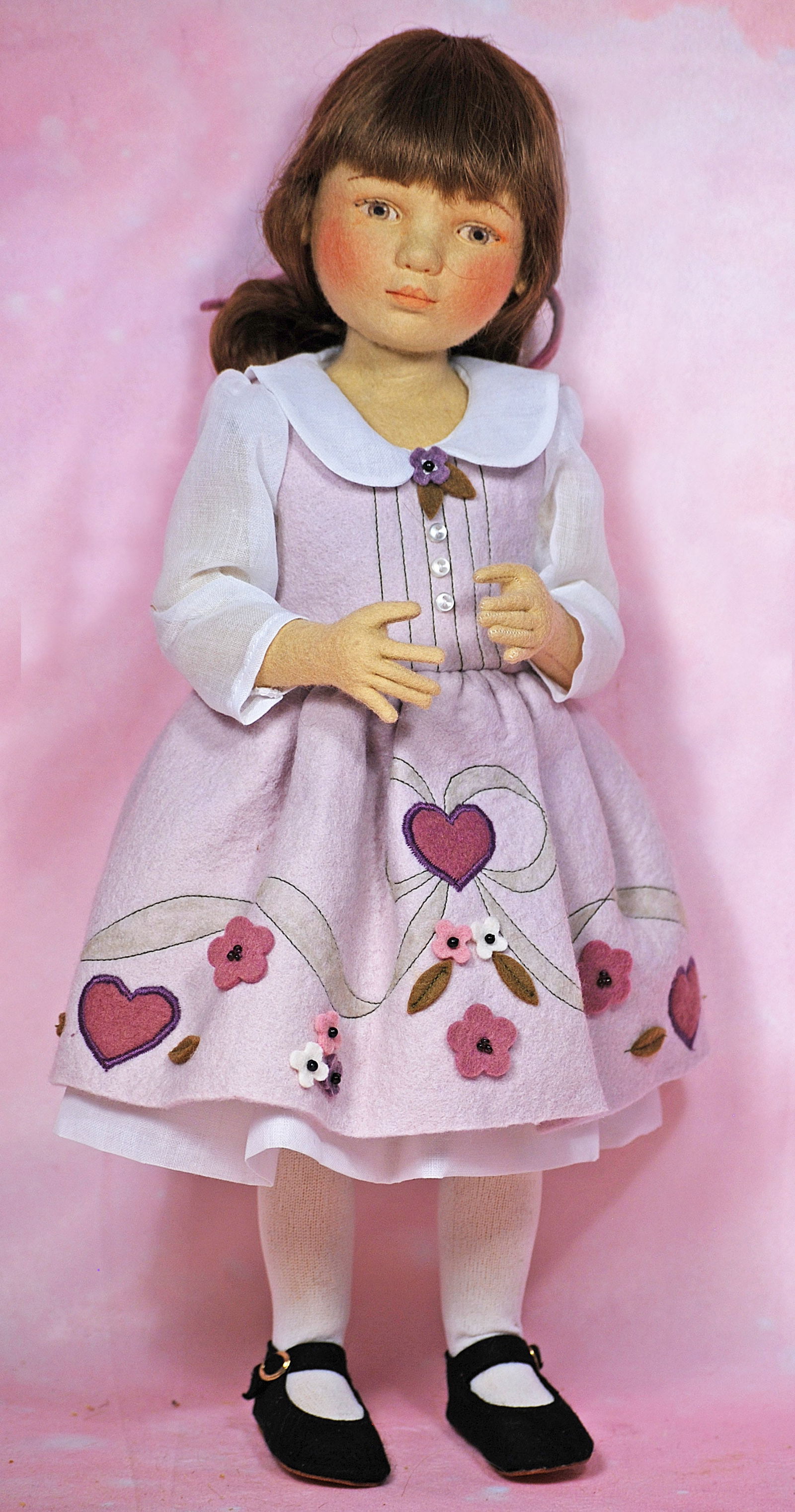 MAGGIE IACONO DOLL VIOLA. (1 of 1)