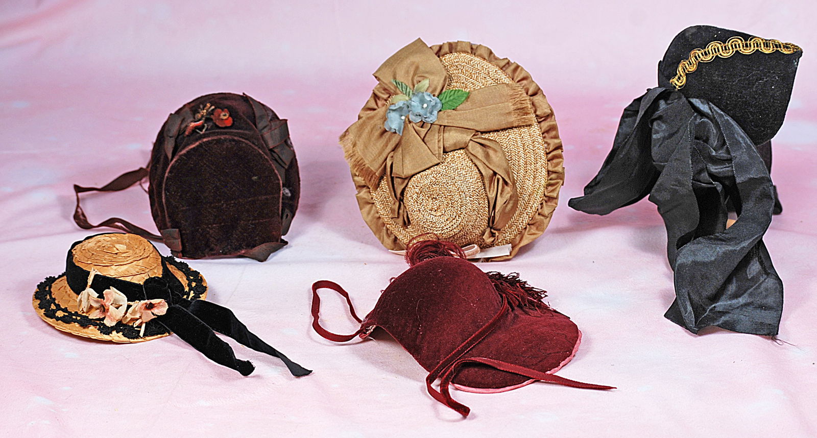 FIVE DOLL BONNETS. (1 of 1)