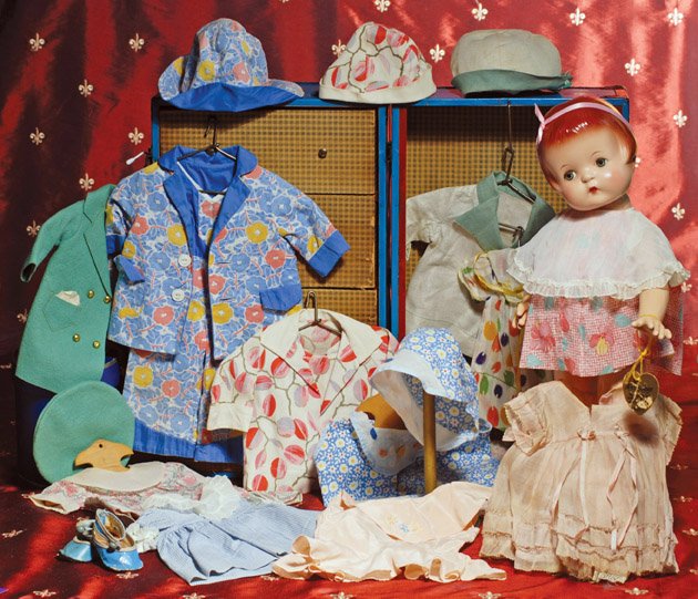 COMPOSITION EFFANBEE CHILD DOLL “PATSY ANN” WITH T: COMPOSITION EFFANBEE CHILD DOLL “PATSY ANN” WITH TRUNK & EXTENSIVE WARDROBE. Marks: Effanbee, Patsy Ann. 19”. Composition socket head on five-piece jointed composition body, blue sleep eyes, pai