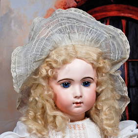 SUPERB FRENCH BISQUE TRISTE BEBE BY EMILE JUMEAU (1 of 2)