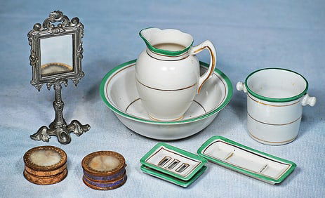 DOLL ACCESSORY GROUP