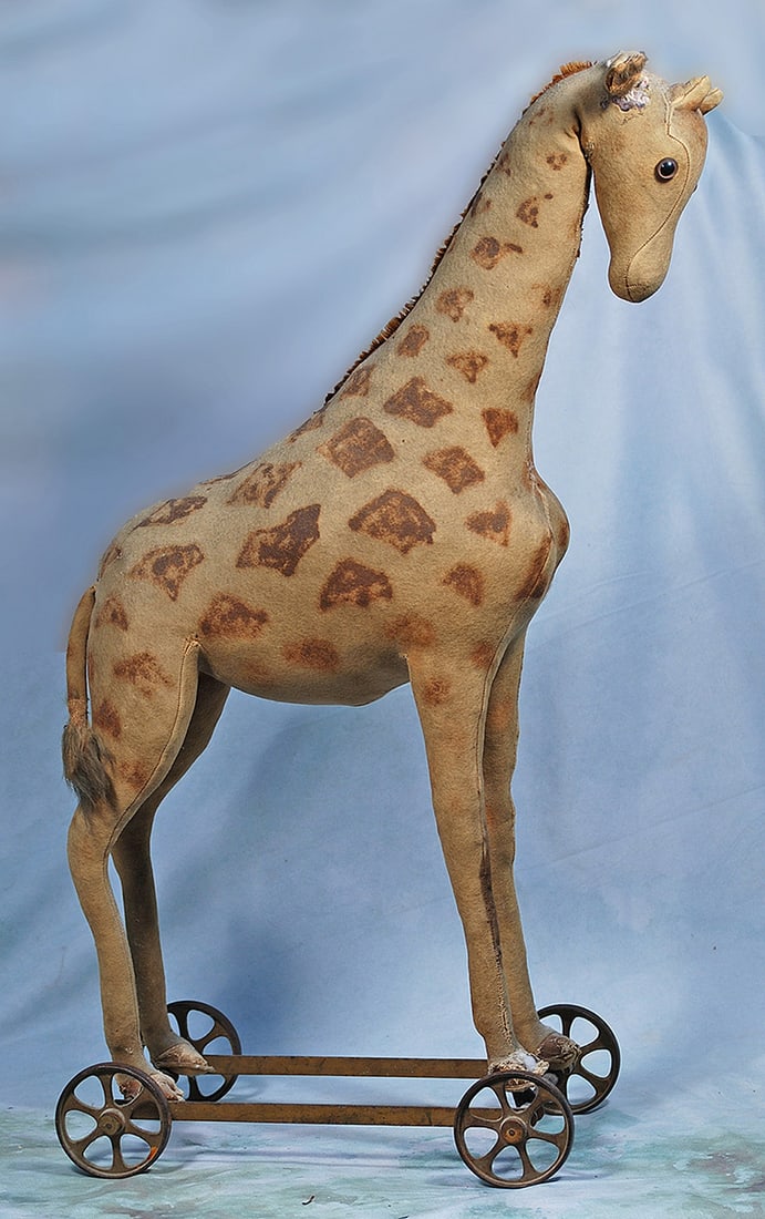 LARGE, 30-INCH EARLY STEIFF GIRAFFE ON WHEELS (1 of 1)
