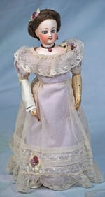 PETITE FRENCH BISQUE POUPEE BY GAUTHIER