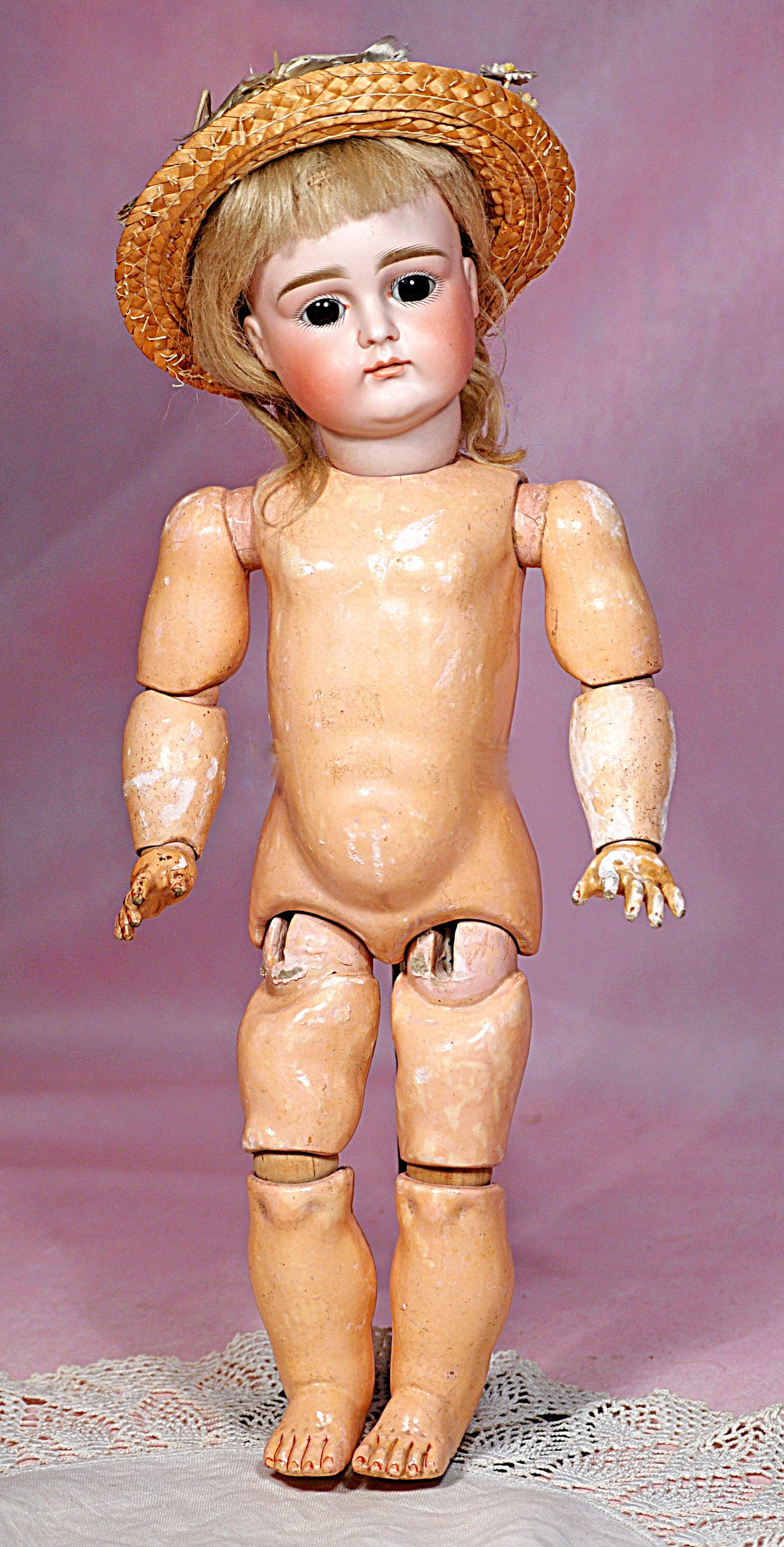 GERMAN BISQUE CLOSED-MOUTH DOLL BY KESTNER. (1 of 2)